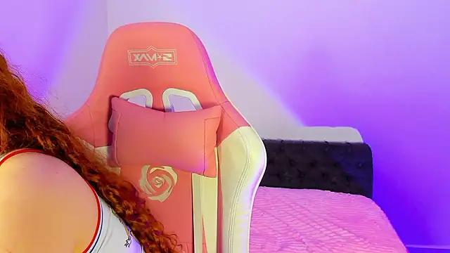 lizy portman online show from February 19, 2:55 am