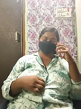 Liyaa 24 online show from March 21, 4:45 pm