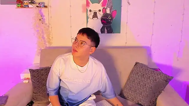 Young Ben online show from May 15, 11:40 pm