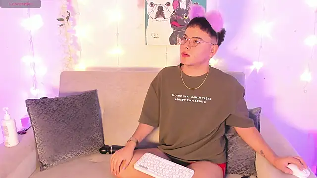 Young Ben online show from May 23, 11:47 pm