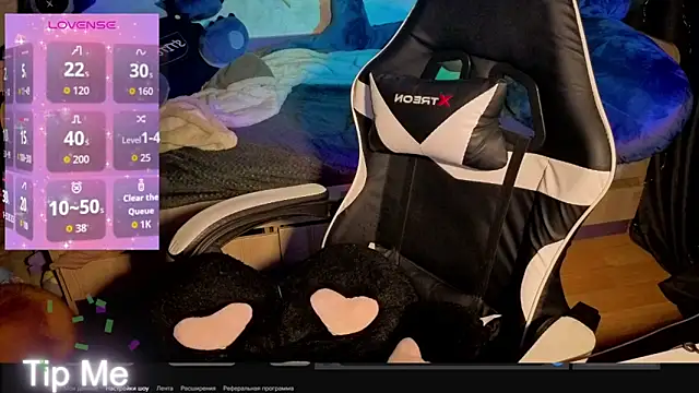 Mini Lady1 online show from April 18, 7:07 pm