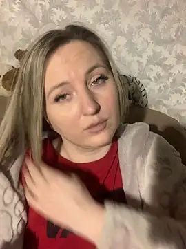 hotsteacher online show from February 25, 12:09 am