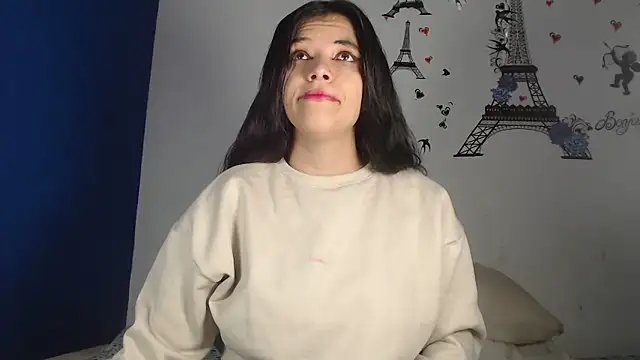 Snapshot of IVONNE_SEX chatting on October 10, 9:20 pm IVONNE SEX online show from October 10, 9:20 pm