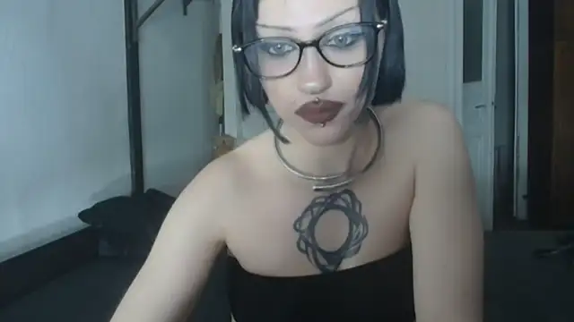 Susie su online show from May 28, 4:38 pm