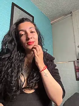 SALOME KORLAND online show from April 2, 1:41 pm