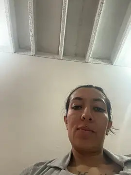 SALOME KORLAND online show from November 13, 8:08 pm