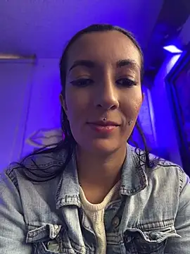 SALOME KORLAND online show from June 4, 5:17 pm