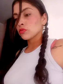 Fox Roxxan online show from November 13, 2:10 am