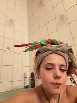 666lina420 online show from March 4, 10:38 pm