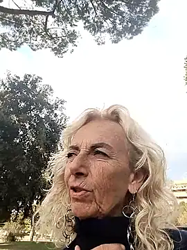 clarabell4 online show from October 15, 1:14 pm