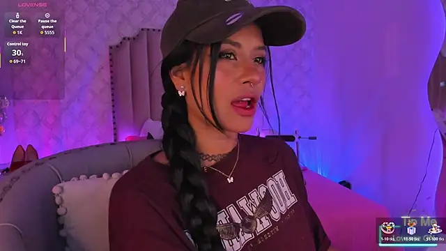 Yourwishisme val online show from November 13, 3:49 am