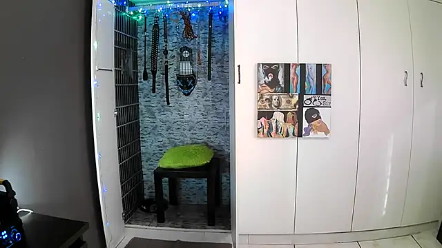 BaDSubMiss online show from September 25, 5:50 am