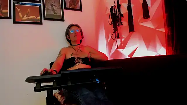 MistressNyx cg online show from October 10, 2:44 pm