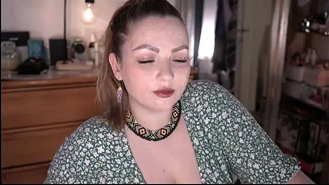 marrygrayes online show from June 17, 8:54 pm