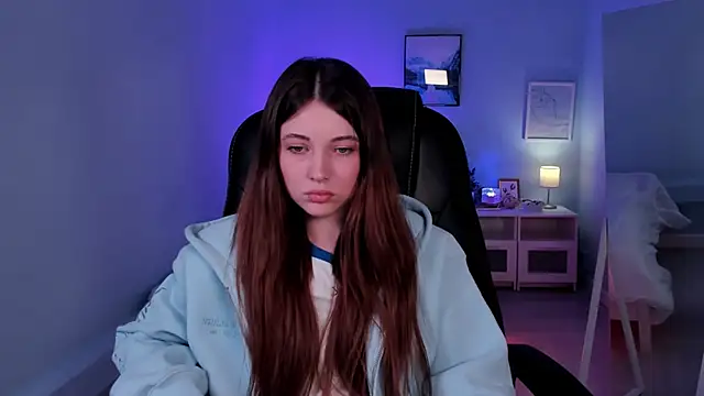 Kimmie shine online show from April 12, 9:34 am