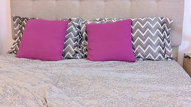 BeckySalas online show from April 16, 8:08 pm