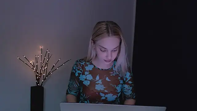 Lia noo regrets online show from December 22, 5:38 pm