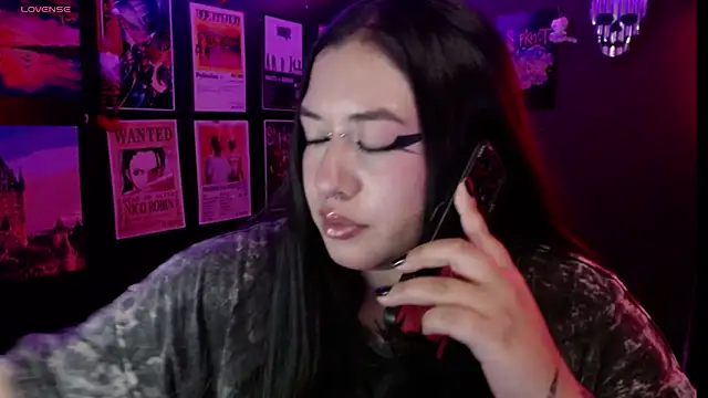 Ravendark  online show from April 27, 11:35 pm