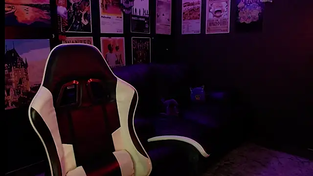 Ravendark  online show from January 7, 10:13 pm