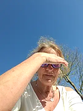 HotWifeLyn68 online show from February 25, 2:26 pm