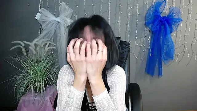 CameronEnns online show from November 6, 2:12 pm