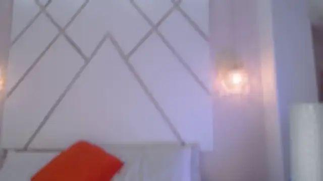 isabellashine online show from October 8, 4:00 pm