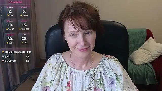 Lia Tito online show from February 6, 1:58 pm