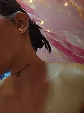 Lorena Mcfly online show from April 21, 11:28 am