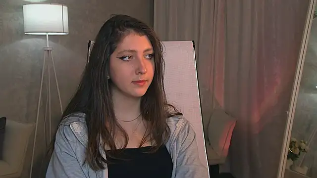 Mary Miiller online show from September 18, 10:47 am