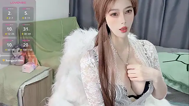 yinyinzi5 online show from May 19, 11:23 pm