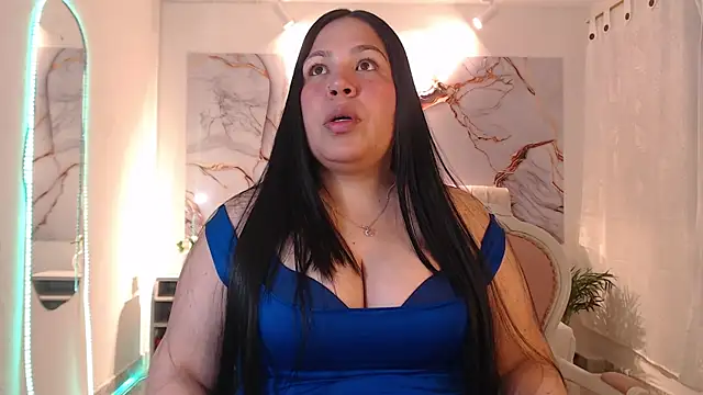 Snapshot of Ashley_Grahaam chatting on October 16, 1:30 am Ashley Grahaam online show from October 16, 1:30 am