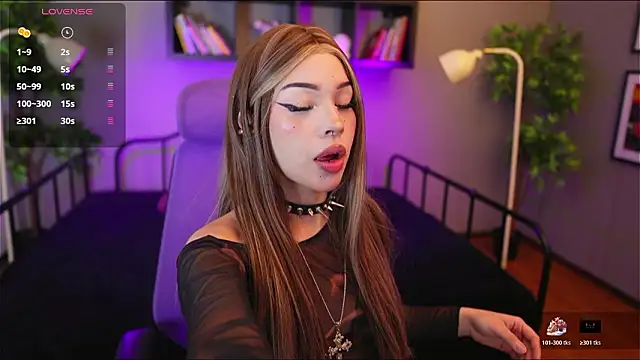 Sabrina bloom online show from March 11, 1:25 pm