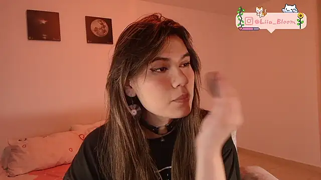 Snapshot of Liia-Bloom chatting on September 14, 3:15 am Liia-Bloom online show from September 14, 3:15 am