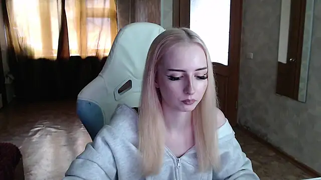 Cutti Crystal online show from April 14, 12:16 pm