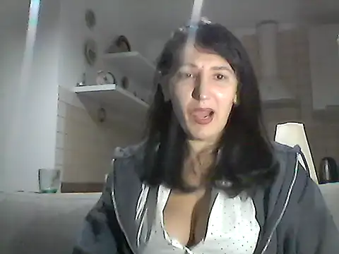 Elena48324 online show from February 28, 7:57 pm