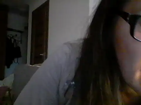 Elena48324 online show from April 6, 4:52 pm