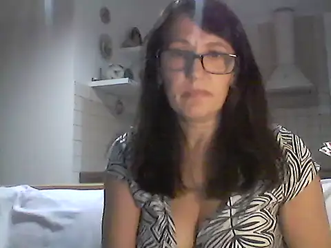 Elena48324 online show from July 9, 6:10 pm