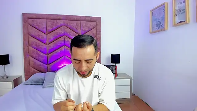 Lushian  online show from December 21, 3:38 pm