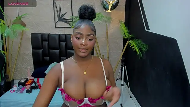 alana bonny online show from April 11, 12:31 pm