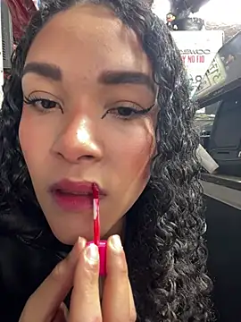 ivonne diaz1 online show from July 13, 4:52 pm