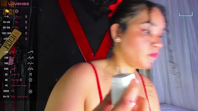 ivonne diaz1 online show from July 10, 7:36 pm