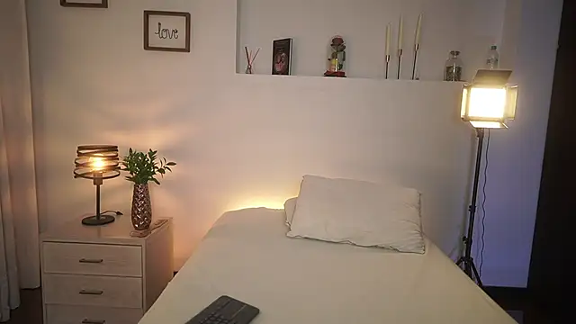 ximena cortez 03 online show from March 22, 11:44 pm