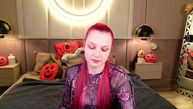 Snapshot of Wilda_Foster chatting on October 20, 10:40 am Wilda Foster online show from October 20, 10:40 am