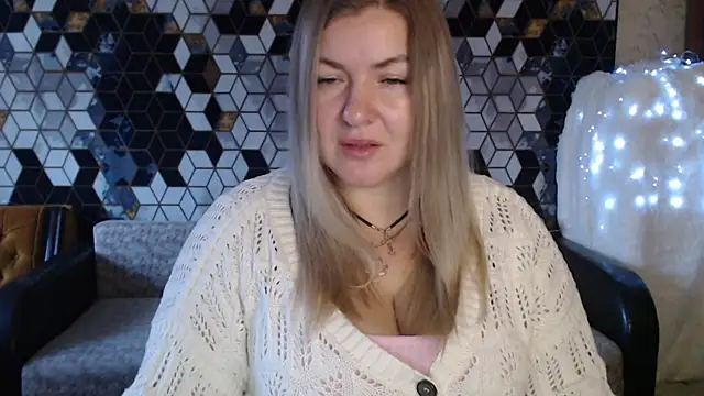 NikaSkylink online show from December 15, 5:12 am