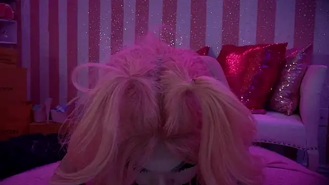 destiny 702 online show from April 19, 4:45 am