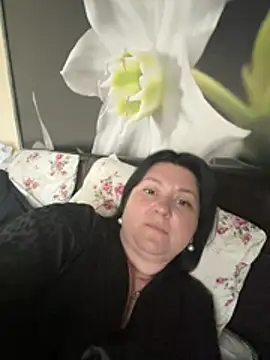 Liza Will online show from April 24, 12:52 pm