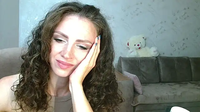 Amber Carrol online show from July 16, 4:33 pm