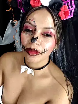 AntonelaMorriz online show from October 31, 8:29 am