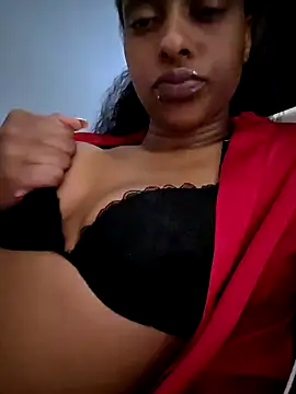 Hazel Dollxx online show from May 9, 9:00 am