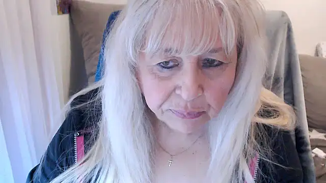 SusiLifeXXX online show from November 5, 10:04 pm